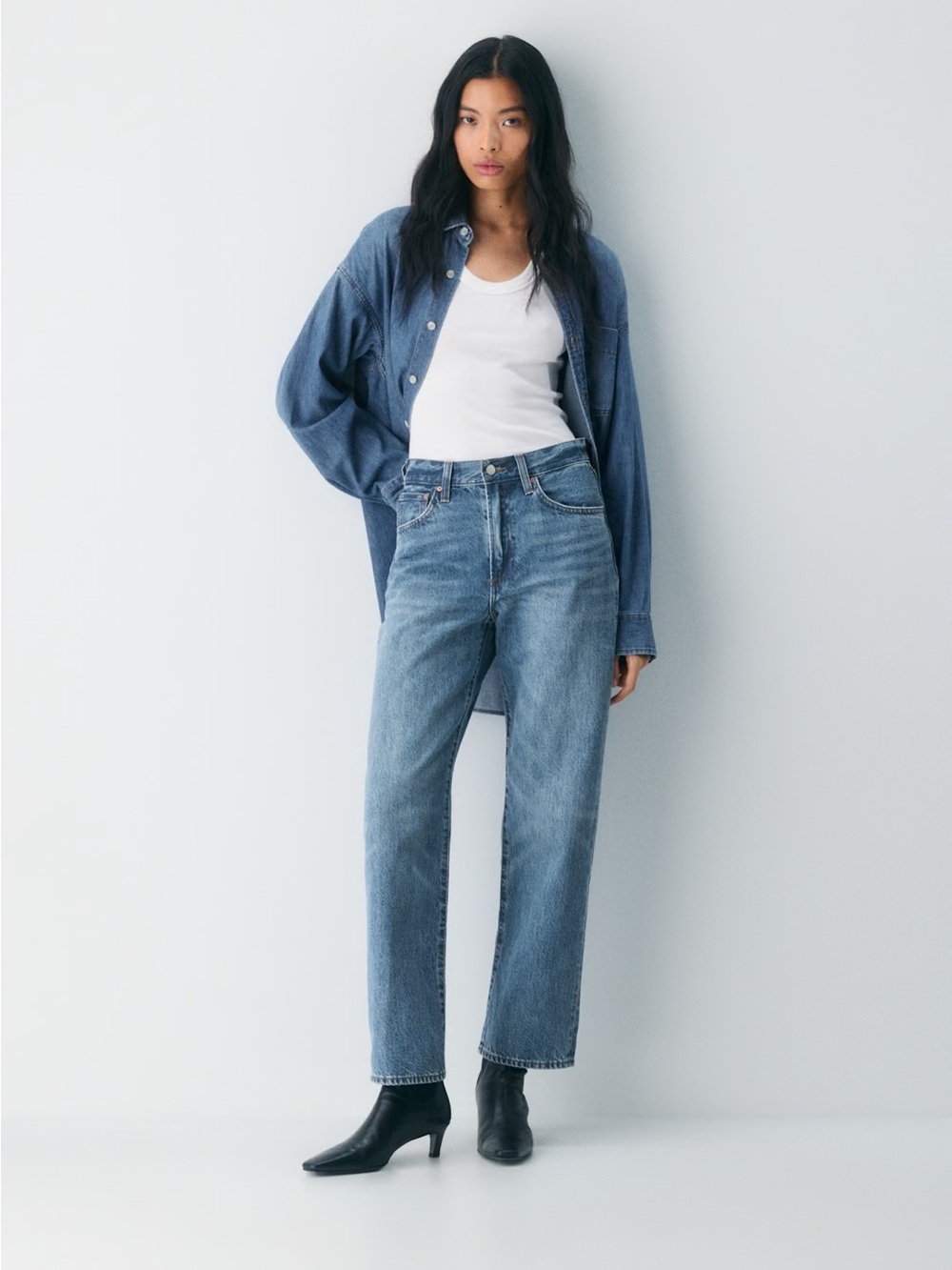 Aritzia Denim Forum The '90s Marlo Hi-Rise Baggy Jean